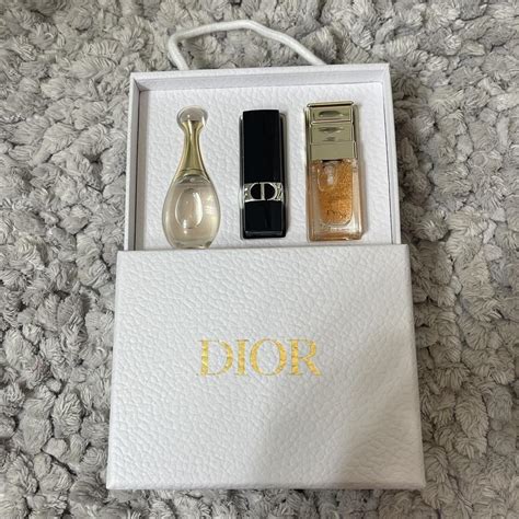 christian dior bath set.